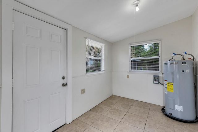540 W HANCOCK STREET, Lakeland, FL 33803