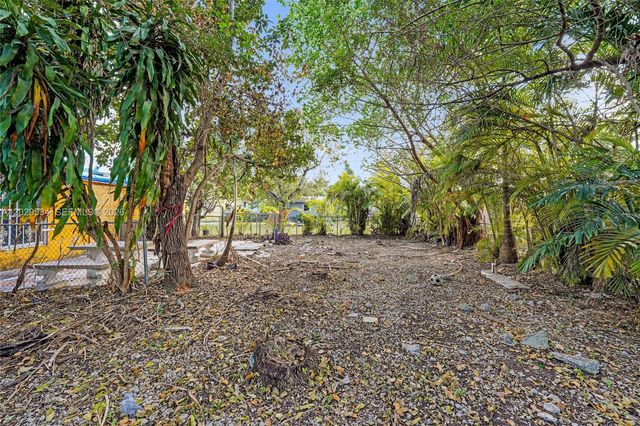 546 NW 8th Avenue, Homestead, FL 33030
