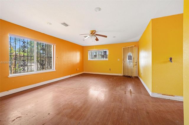 546 NW 8th Avenue, Homestead, FL 33030