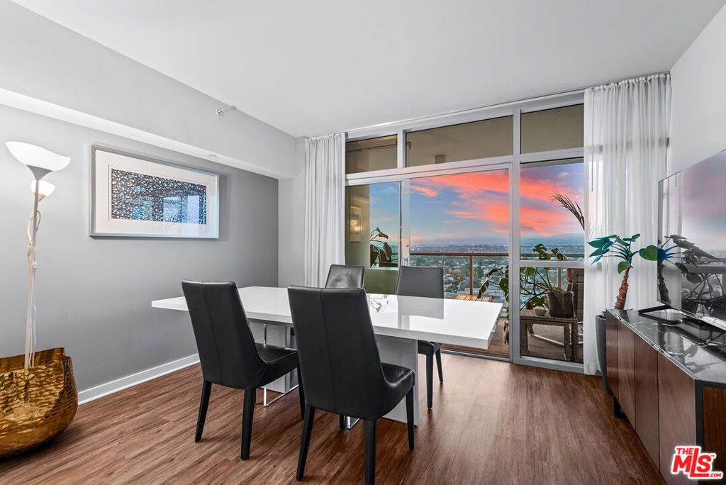 13700 Marina Pointe Drive 1520, Marina Del Rey, CA 90292 — photo 5