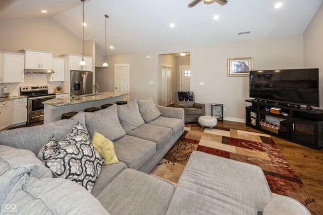 1569 Tupelo Drive, Greenfield, IN 46140