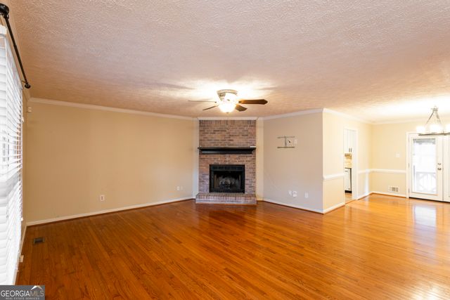 184 Wildflower Drive, Social Circle, GA 30025