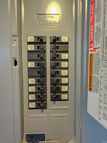 2904 Dexter Court, Evansville, IN 47714