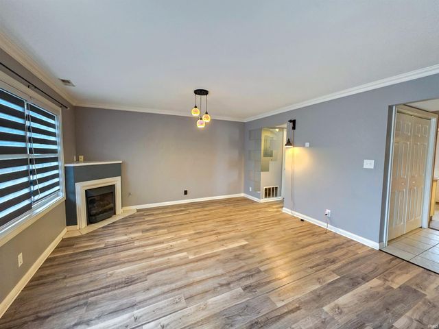 2904 Dexter Court, Evansville, IN 47714