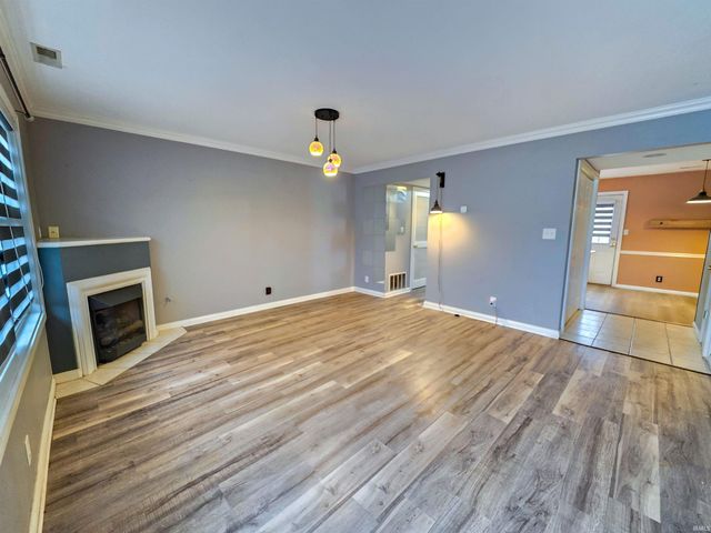 2904 Dexter Court, Evansville, IN 47714