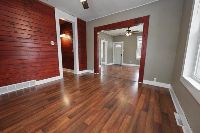 1102 13th Avenue S, Saint Cloud, MN 56301