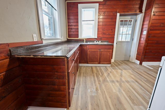 1102 13th Avenue S, Saint Cloud, MN 56301