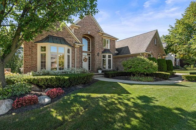 54185 Carrington Drive, Shelby Twp, MI 48316