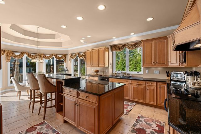 54185 Carrington Drive, Shelby Twp, MI 48316