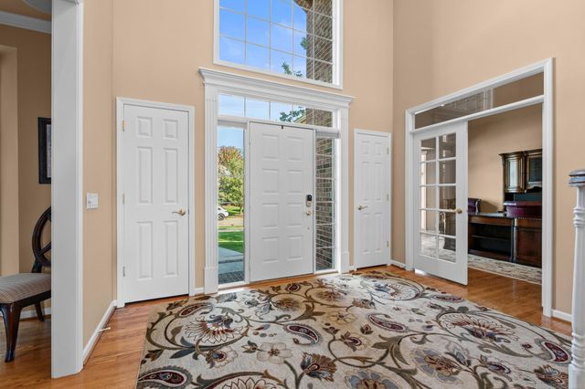 54185 Carrington Drive, Shelby Twp, MI 48316