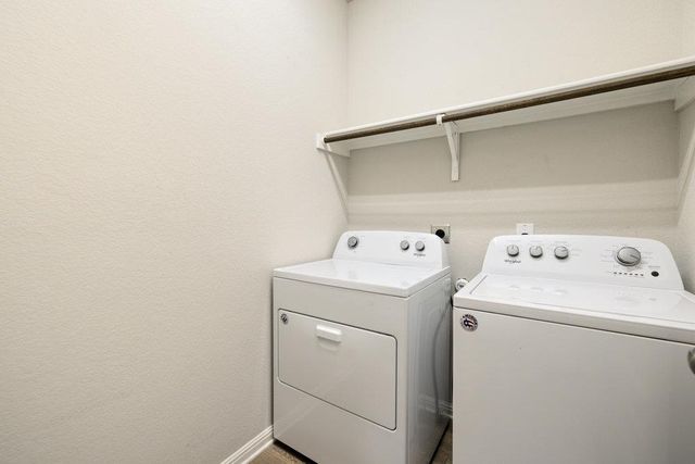 236 El Dorado RD, Jarrell, TX 76537