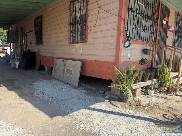 1194 Fannin Ave, Brownsville, TX 78521