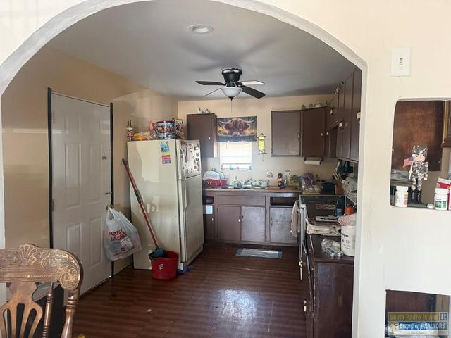 1194 Fannin Ave, Brownsville, TX 78521