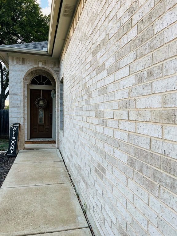 14324 Mowsbury DR, Austin, TX 78717