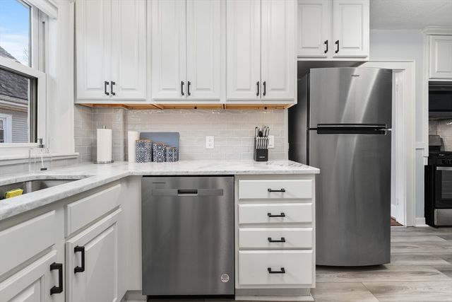 185 Lafayette St 3, Salem, MA 01970