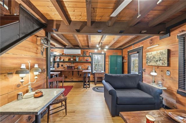 1264 Parksbrook Road, Ellijay, GA 30540