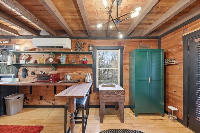 1264 Parksbrook Road, Ellijay, GA 30540