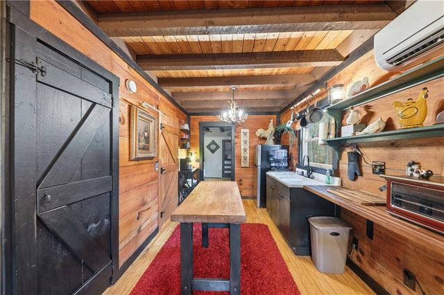 1264 Parksbrook Road, Ellijay, GA 30540