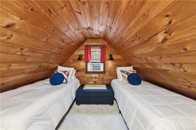 1264 Parksbrook Road, Ellijay, GA 30540