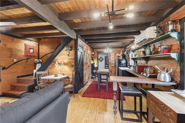 1264 Parksbrook Road, Ellijay, GA 30540