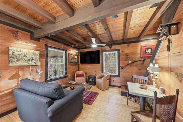 1264 Parksbrook Road, Ellijay, GA 30540