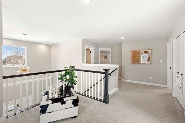 91 Bergamo Lane E, Crown Point, IN 46307