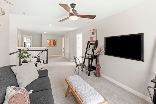 91 Bergamo Lane E, Crown Point, IN 46307
