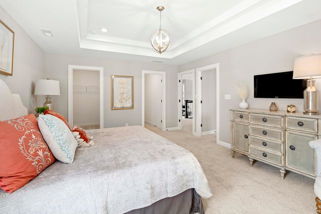 91 Bergamo Lane E, Crown Point, IN 46307