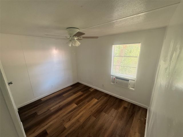 541 Simmons Way 8, Cedar Hill, TX 75104
