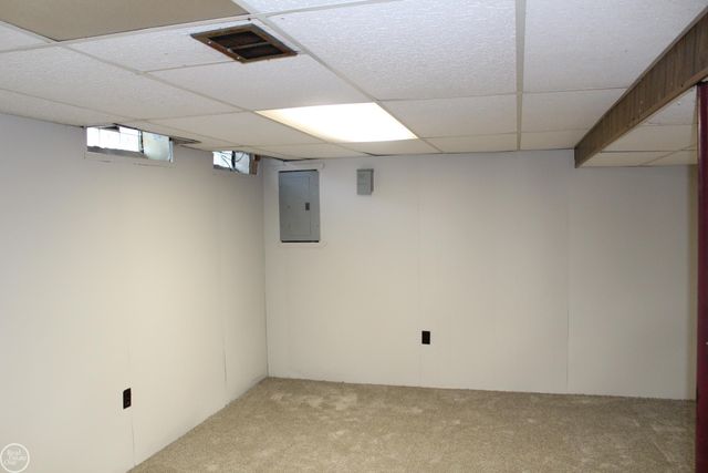 37448 Charter Oaks Boulevard bldg 122 unit 145, Clinton Township, MI 48036