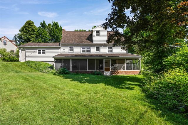 332 Galahad Drive, Henrietta, NY 14623