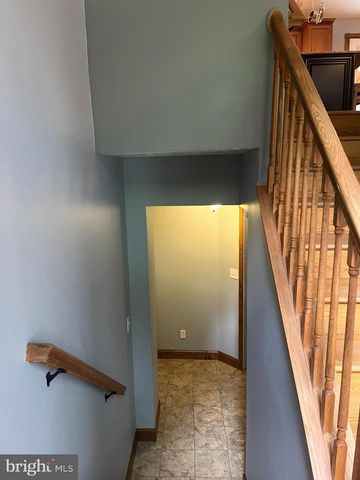 65 BENTLEY DR, Inwood, WV 25428