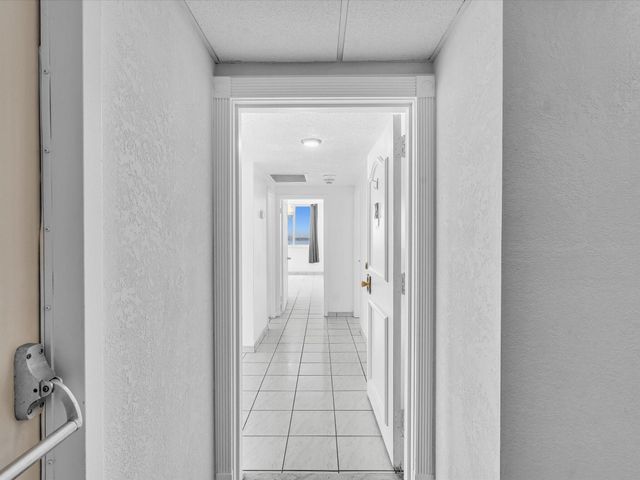 500 Bayview Drive 632, Sunny Isles Beach, FL 33160