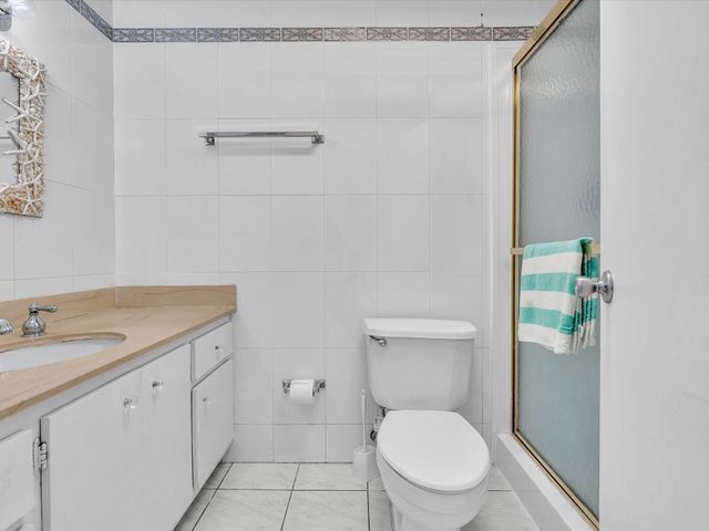 500 Bayview Drive 632, Sunny Isles Beach, FL 33160