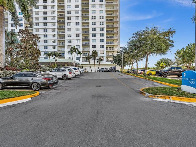 500 Bayview Drive 632, Sunny Isles Beach, FL 33160