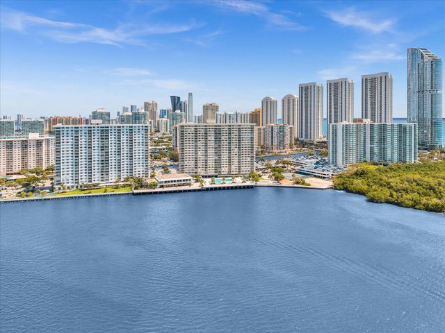 500 Bayview Drive 632, Sunny Isles Beach, FL 33160