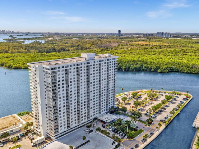 500 Bayview Drive 632, Sunny Isles Beach, FL 33160