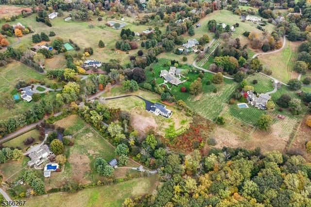 465 Cherry Ln, Mendham Boro, NJ 07945