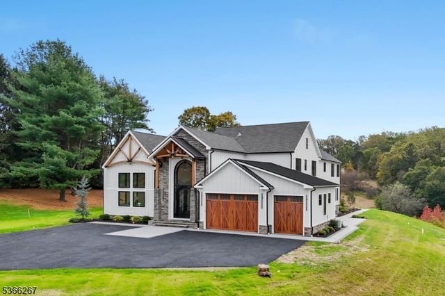 465 Cherry Ln, Mendham Boro, NJ 07945