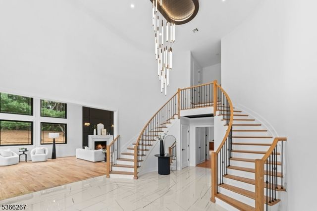 465 Cherry Ln, Mendham Boro, NJ 07945