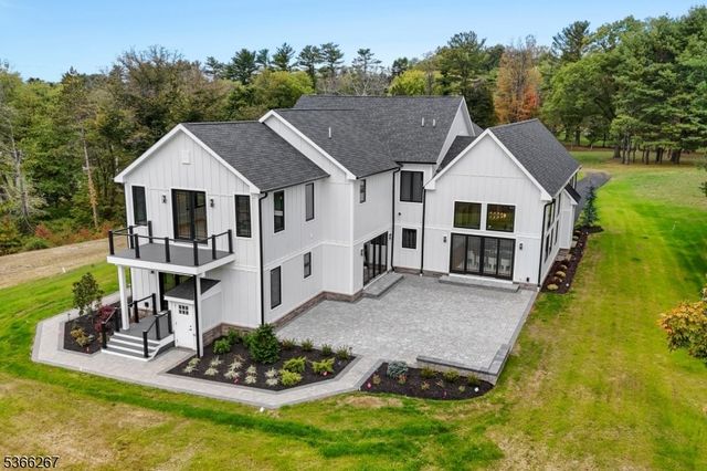 465 Cherry Ln, Mendham Boro, NJ 07945