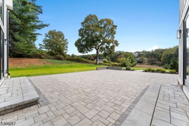 465 Cherry Ln, Mendham Boro, NJ 07945