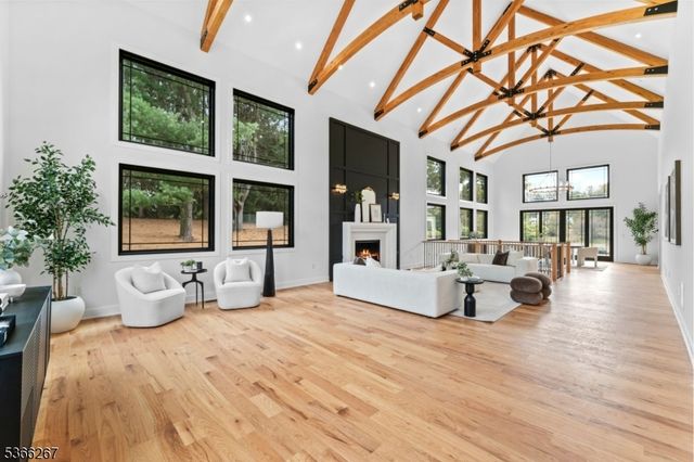 465 Cherry Ln, Mendham Boro, NJ 07945