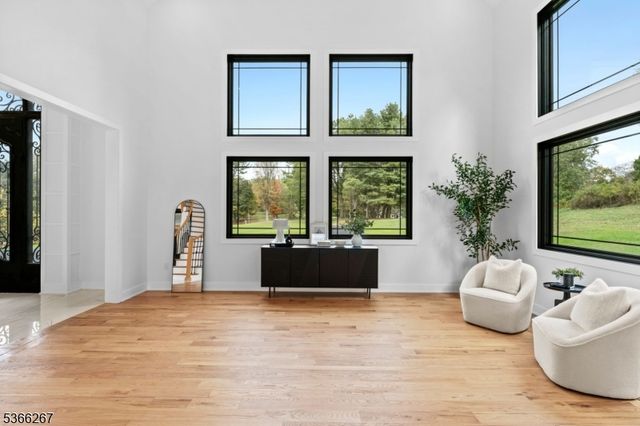 465 Cherry Ln, Mendham Boro, NJ 07945