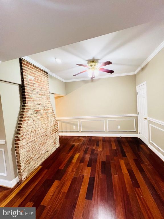 Image 12 of property listing at 37 S ANN ST S, Baltimore, MD 21231