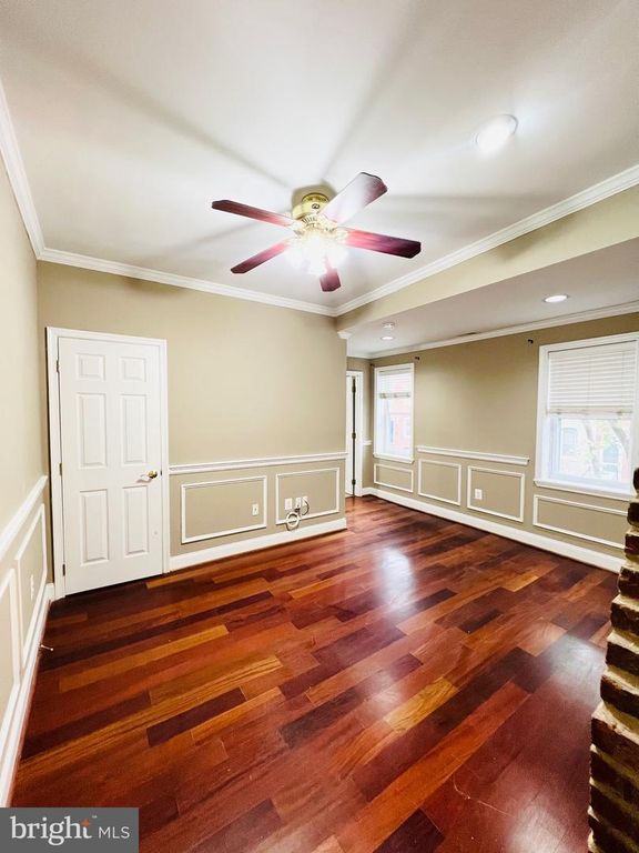 Image 13 of property listing at 37 S ANN ST S, Baltimore, MD 21231