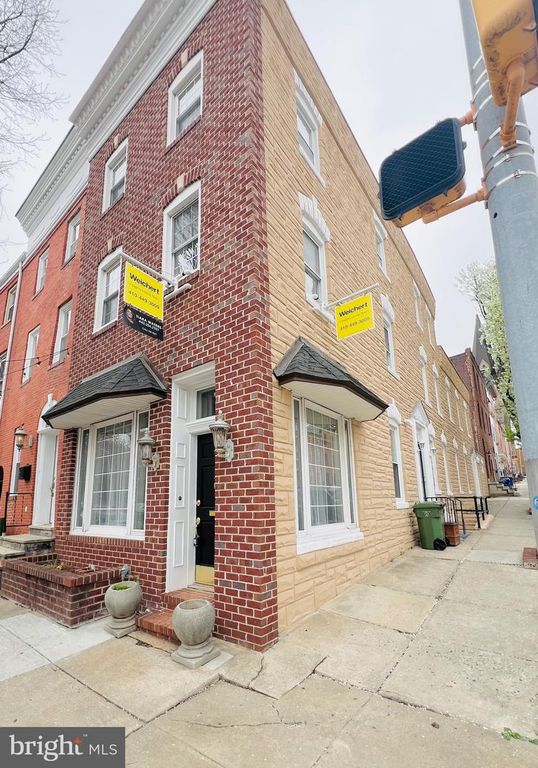 Image 2 of property listing at 37 S ANN ST S, Baltimore, MD 21231