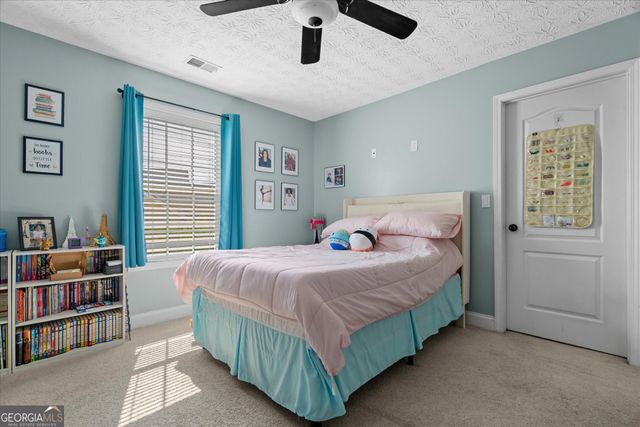 704 Williamsburg Court, Villa Rica, GA 30180