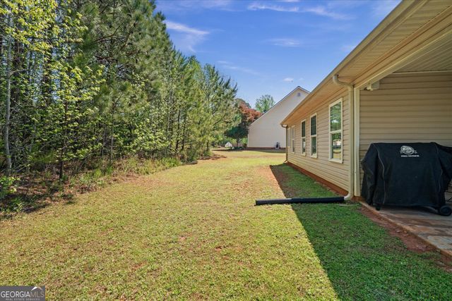 704 Williamsburg Court, Villa Rica, GA 30180