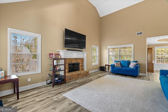 704 Williamsburg Court, Villa Rica, GA 30180